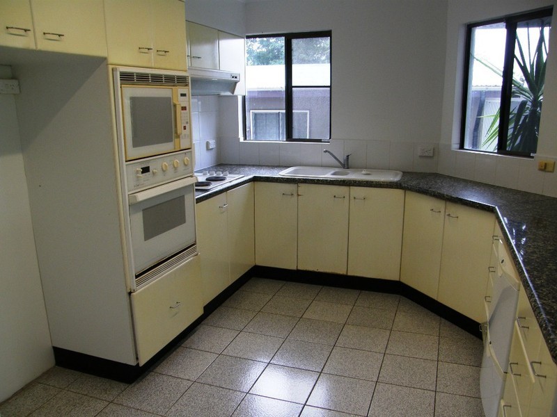 2 / 5 Lewis Street, Airlie Beach QLD 4802