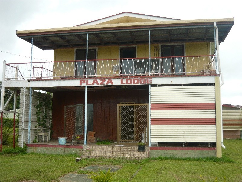 11 Hinschen St, Proserpine QLD 4800