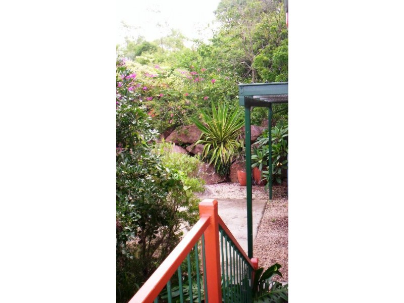 38 Roseric Crescent, Hideaway Bay QLD 4800