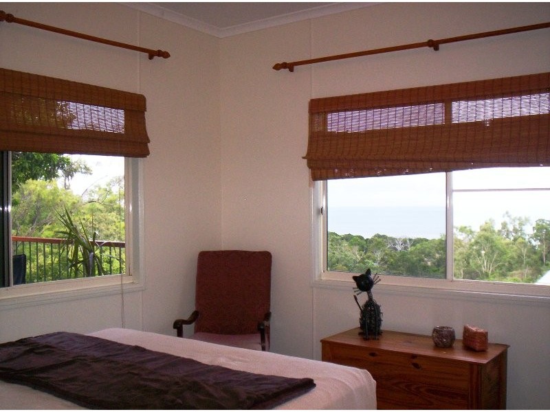 38 Roseric Crescent, Hideaway Bay QLD 4800