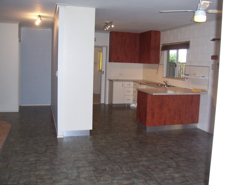 31 Hansen Drive, Proserpine QLD 4800