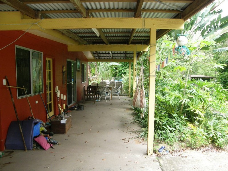 112 Brandy Creek Rd, Cannonvale QLD 4802