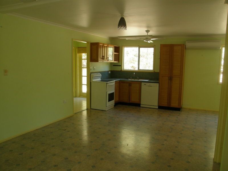 112 Brandy Creek Rd, Cannonvale QLD 4802