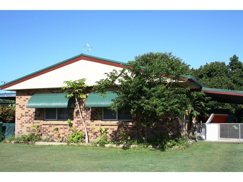 41 Peters Ave, Midge Point QLD 4799