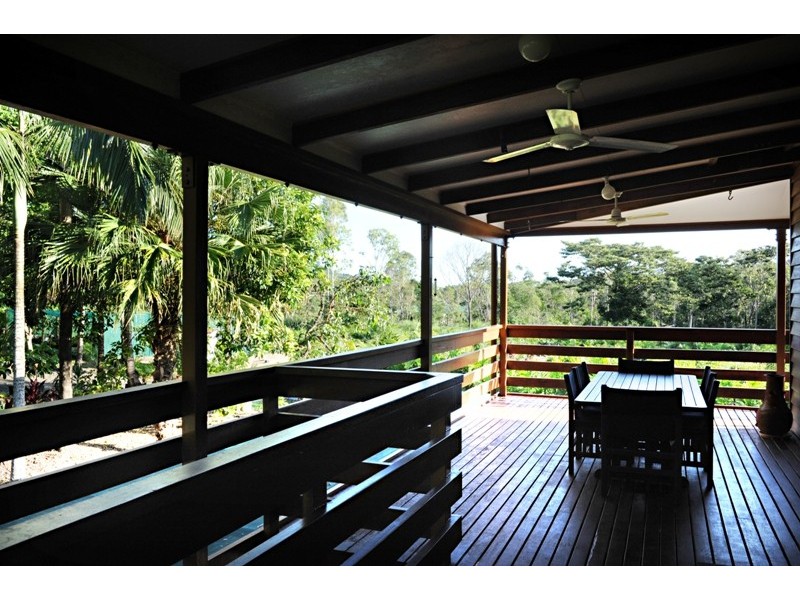 848 Conway Rd, Preston QLD 4800