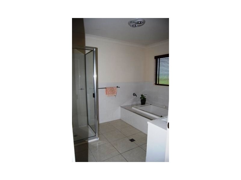 6 Cascara, Proserpine QLD 4800
