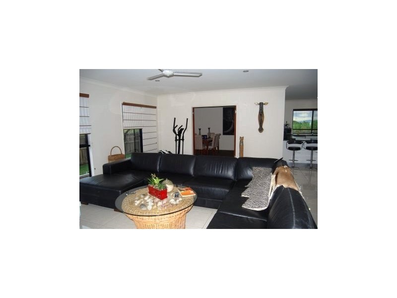 6 Cascara, Proserpine QLD 4800