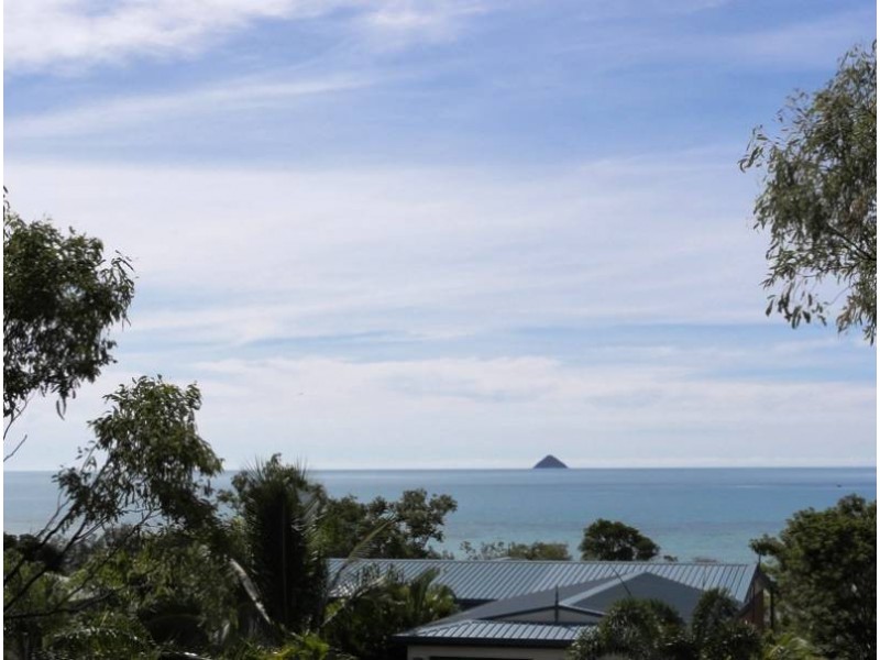 14 Roseric Crescent, Hideaway Bay QLD 4800