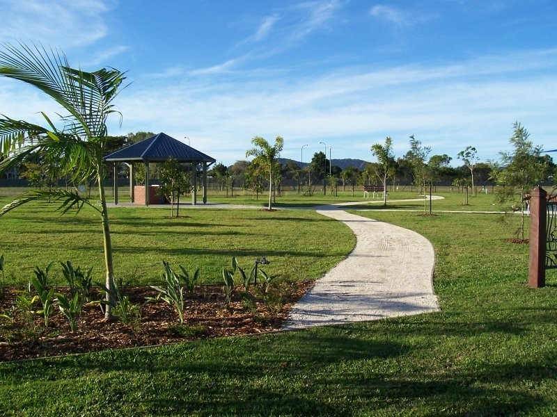 2 Tamarind Crescent, Proserpine QLD 4800