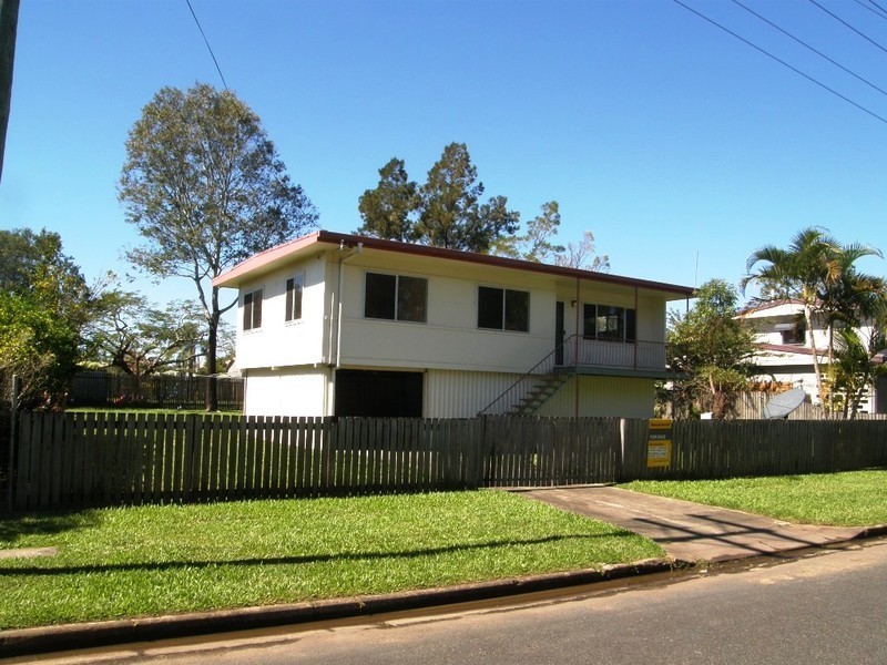 25 Jupp Street, Proserpine QLD 4800