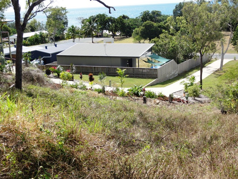 69 Gloucester Av., Hideaway Bay QLD 4800