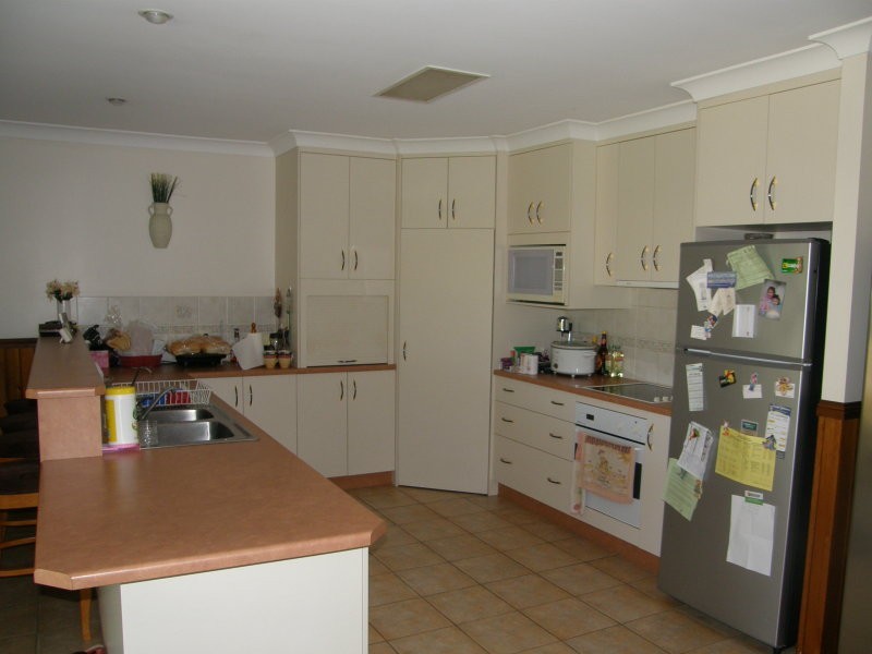 16 Trojan Court, Proserpine QLD 4800