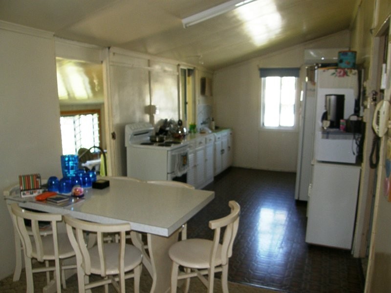 13 Barry Street, Proserpine QLD 4800