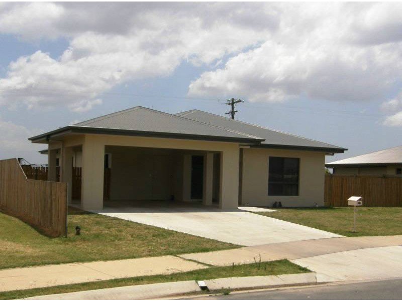 28 Honey Myrtle, Proserpine QLD 4800