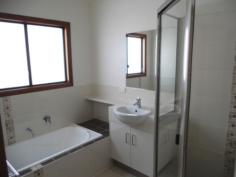 28 Honey Myrtle, Proserpine QLD 4800