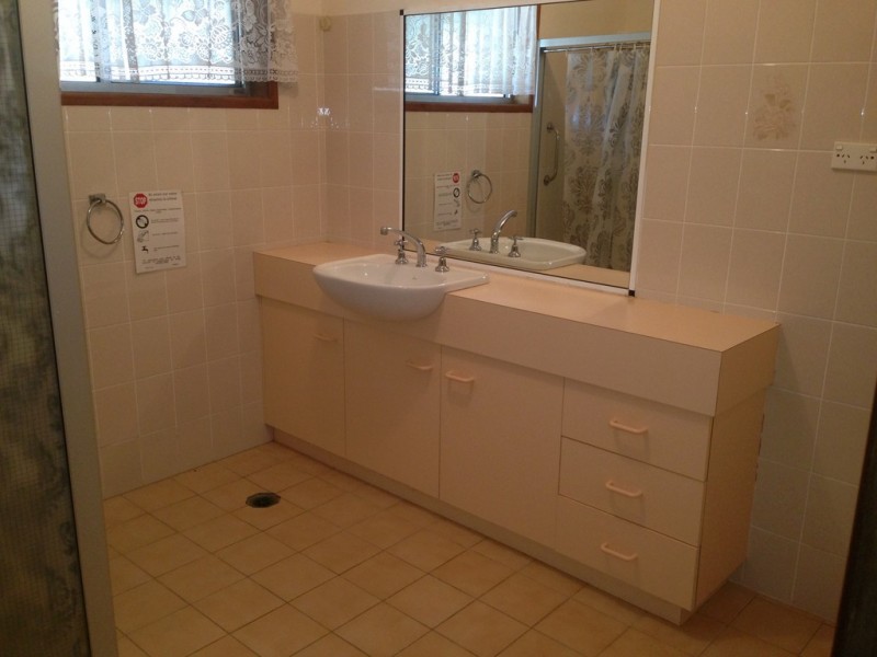 1 Gloucester Avenue, Hideaway Bay QLD 4800