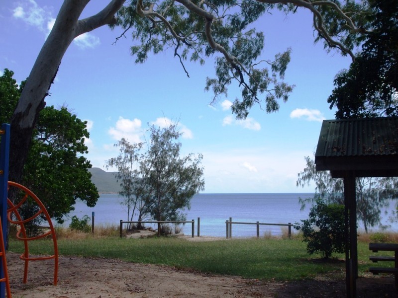 1 Gloucester Avenue, Hideaway Bay QLD 4800
