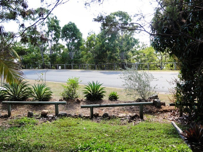 1 Gloucester Avenue, Hideaway Bay QLD 4800