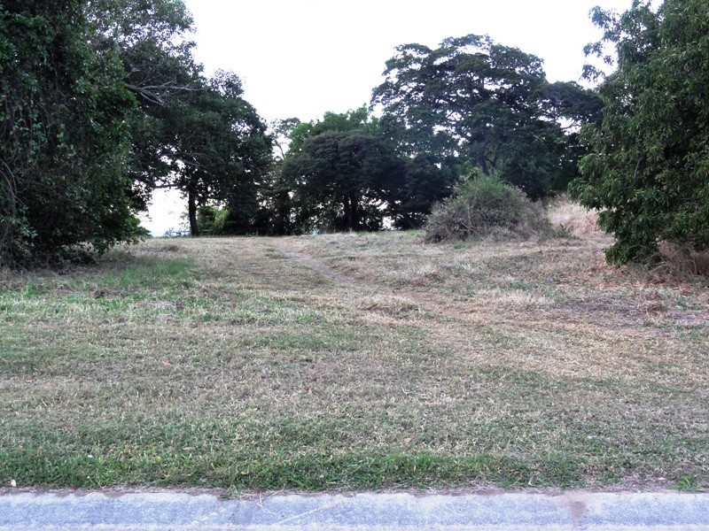 72 Gloucester Avenue, Hideaway Bay QLD 4800