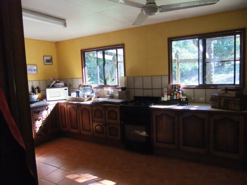 1 Staniland Drive, Strathdickie QLD 4800