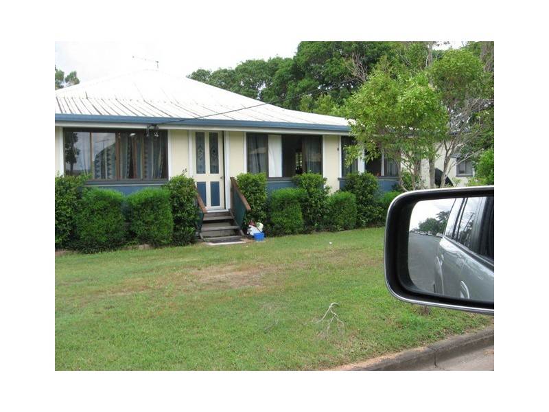6 Chapman Street, Proserpine QLD 4800