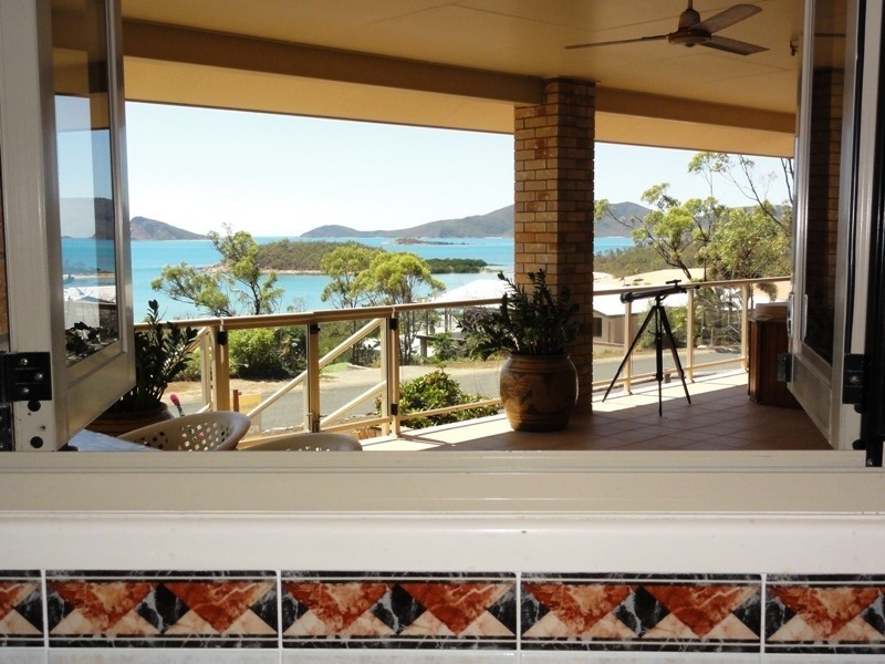 20 Blackcurrent Drive, Hideaway Bay QLD 4800