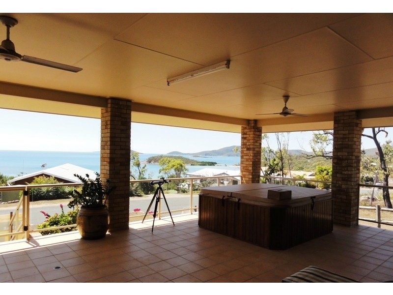 20 Blackcurrent Drive, Hideaway Bay QLD 4800