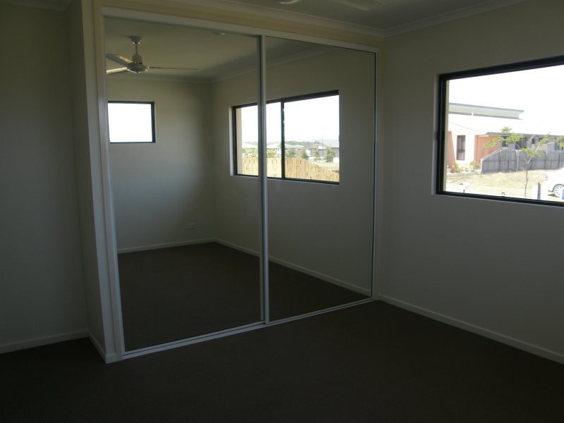 18 Damson Cres, Proserpine QLD 4800