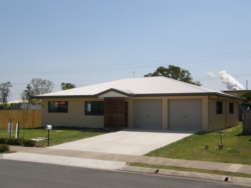 18 Damson Cres, Proserpine QLD 4800