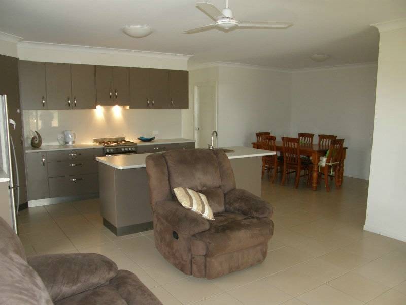 3 Bottle Brush St,, Proserpine QLD 4800