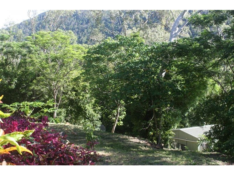 65 Namanula Drive, Airlie Beach QLD 4802