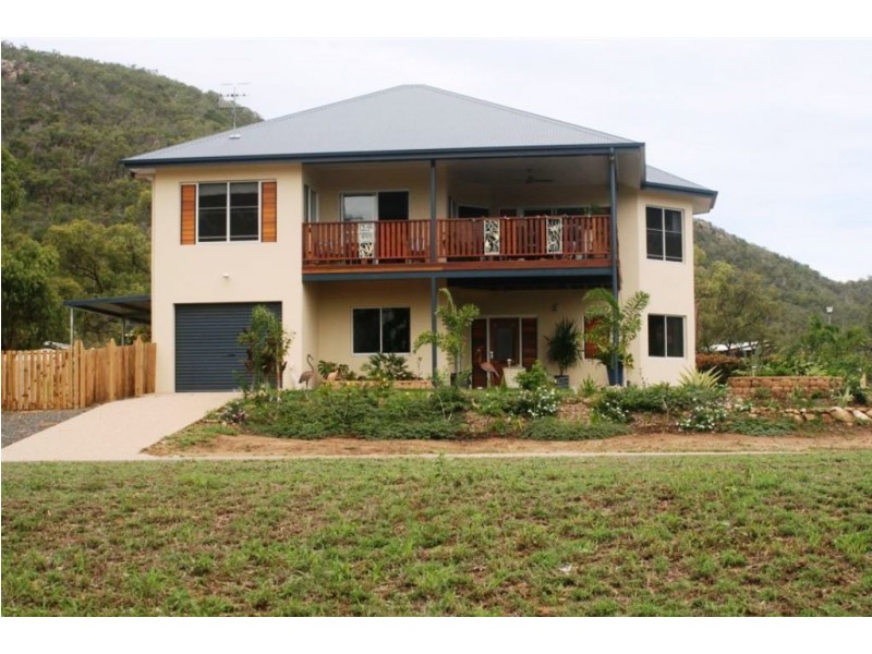1 Olden Court, Hideaway Bay QLD 4800