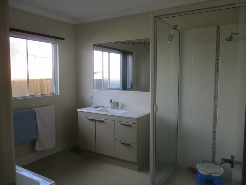 16 Honey Myrtle Street, Proserpine QLD 4800