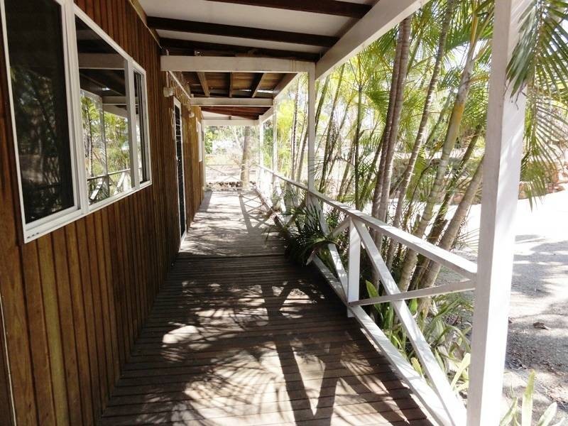 124 Gloucester Avenue, Hideaway Bay QLD 4800