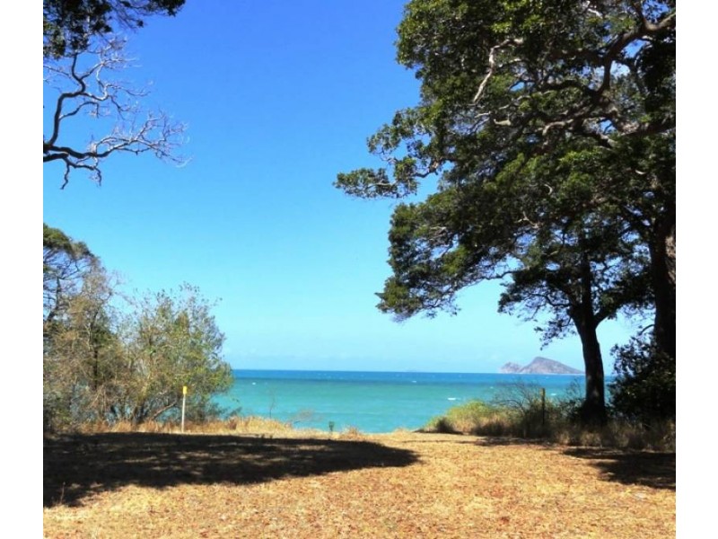 124 Gloucester Avenue, Hideaway Bay QLD 4800