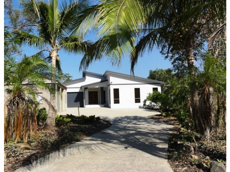 38 Trochus Street, Dingo Beach QLD 4800