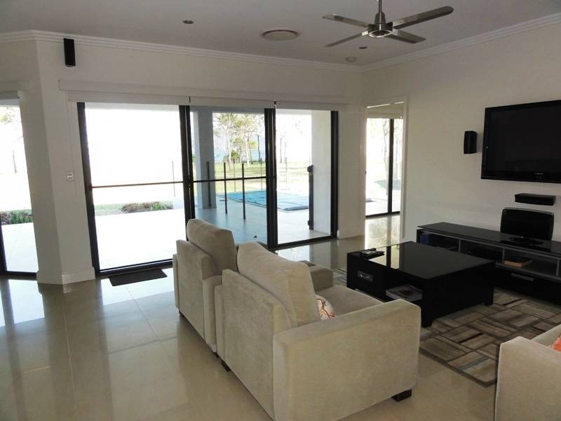 38 Trochus Street, Dingo Beach QLD 4800