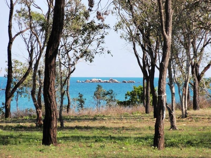 38 Trochus Street, Dingo Beach QLD 4800
