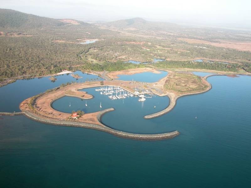 1 Whitsunday Waters, Midge Point QLD 4799