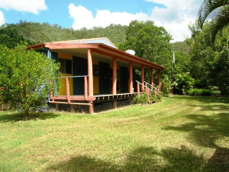 7 Sinclair Street, Dittmer QLD 4800