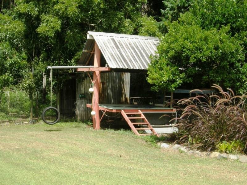 7 Sinclair Street, Dittmer QLD 4800