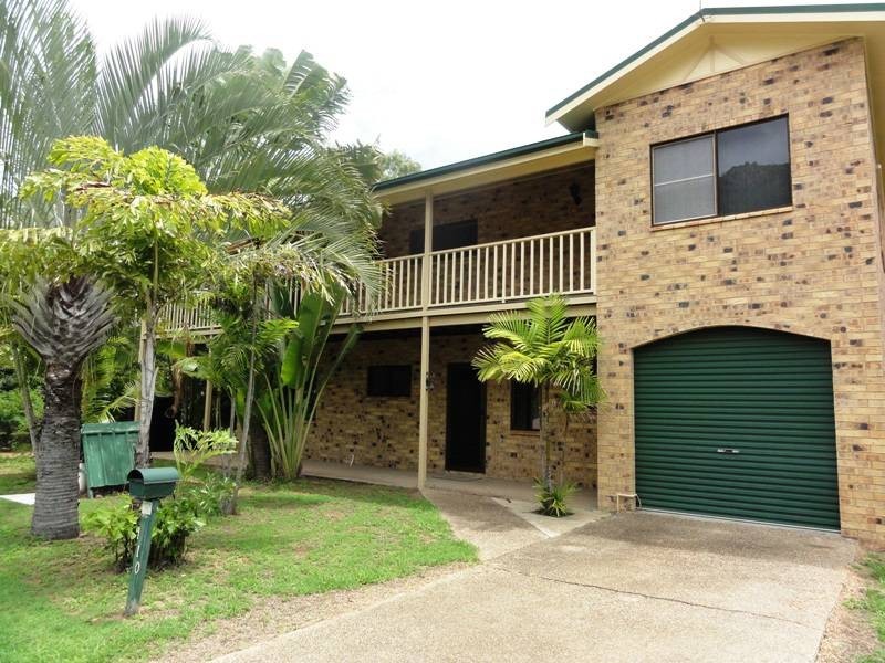 110 Gloucester Avenue, Hideaway Bay QLD 4800