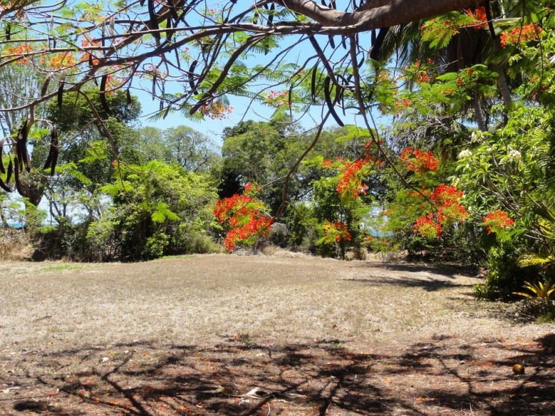 56 Gloucester Av., Hideaway Bay QLD 4800