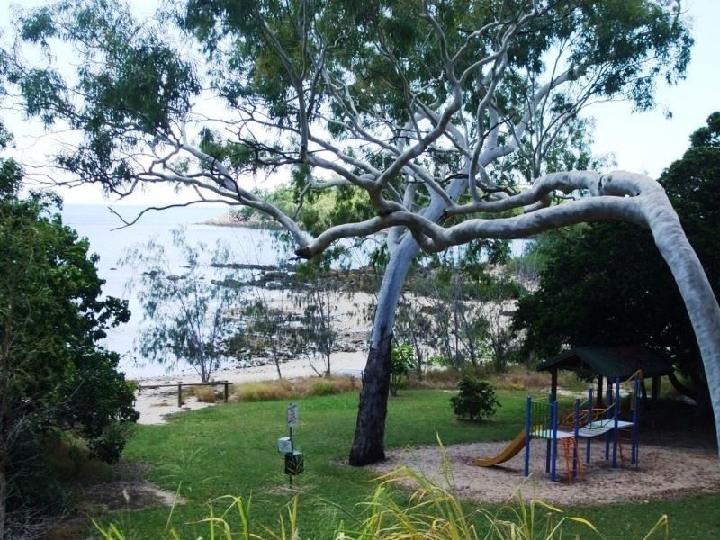 56 Gloucester Av., Hideaway Bay QLD 4800