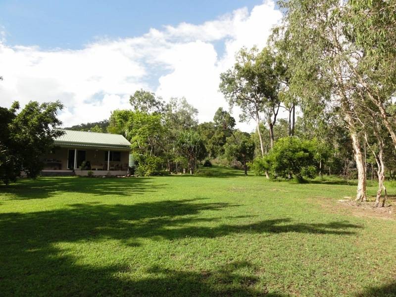 126 Hydeaway Bay Drive, Hideaway Bay QLD 4800