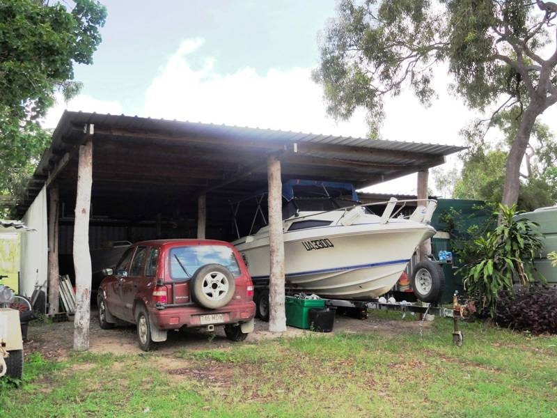 126 Hydeaway Bay Drive, Hideaway Bay QLD 4800