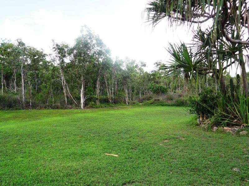 126 Hydeaway Bay Drive, Hideaway Bay QLD 4800