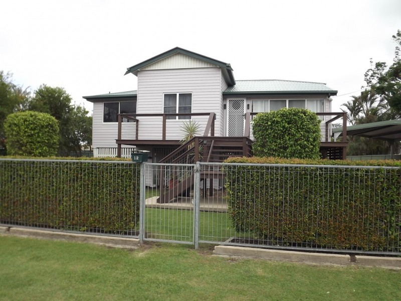 12 Smith Street, Proserpine QLD 4800