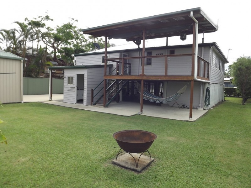 12 Smith Street, Proserpine QLD 4800