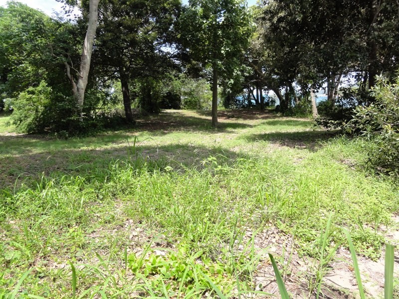70 Gloucester Avenue, Hideaway Bay QLD 4800